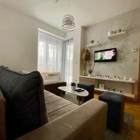 Mladenovic Apartment Zlatibor